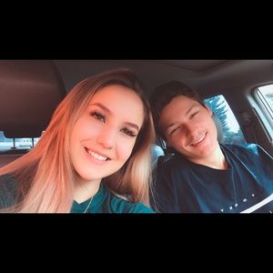 Meet your Posher, Shay